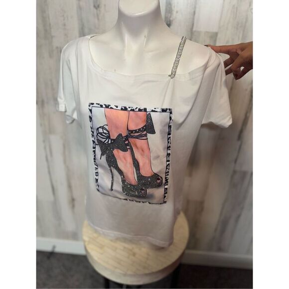 White shoulder-less blouse - Picture 3 of 7